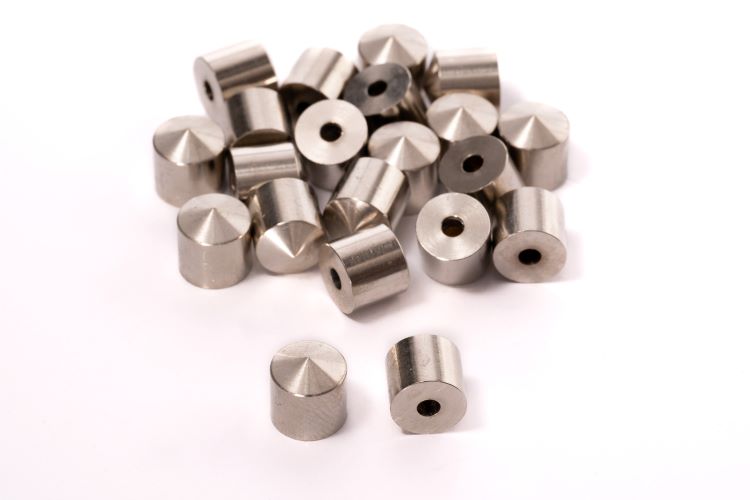 E1A04352 Replacement Nickel Plated Brass bullet - Image 1